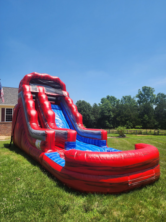 18' RED SUMMER SPLASH